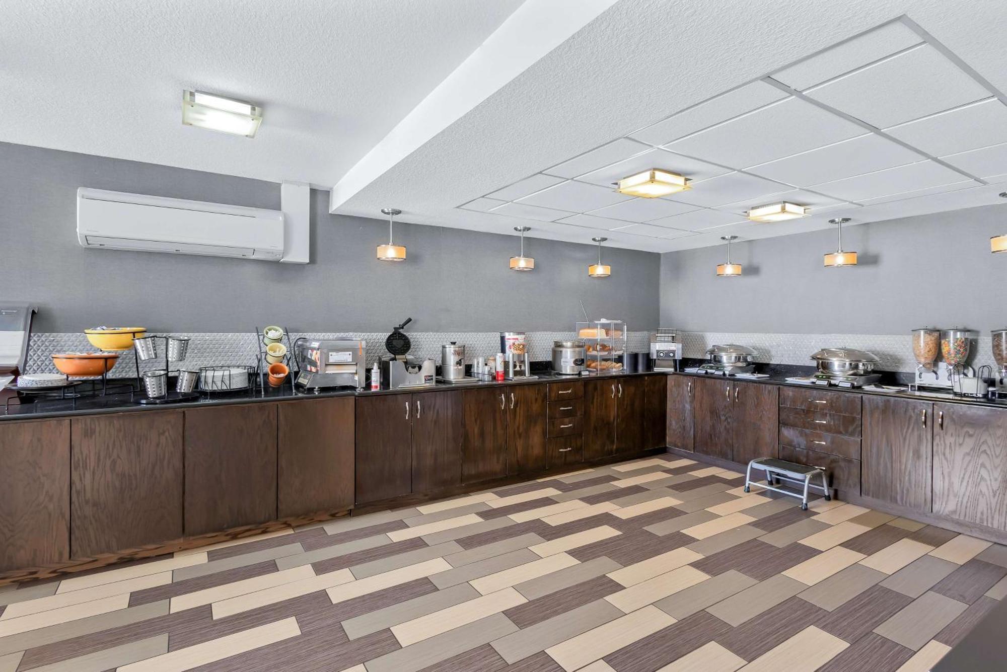 Best Western Luxbury Inn Fort Wayne Kültér fotó