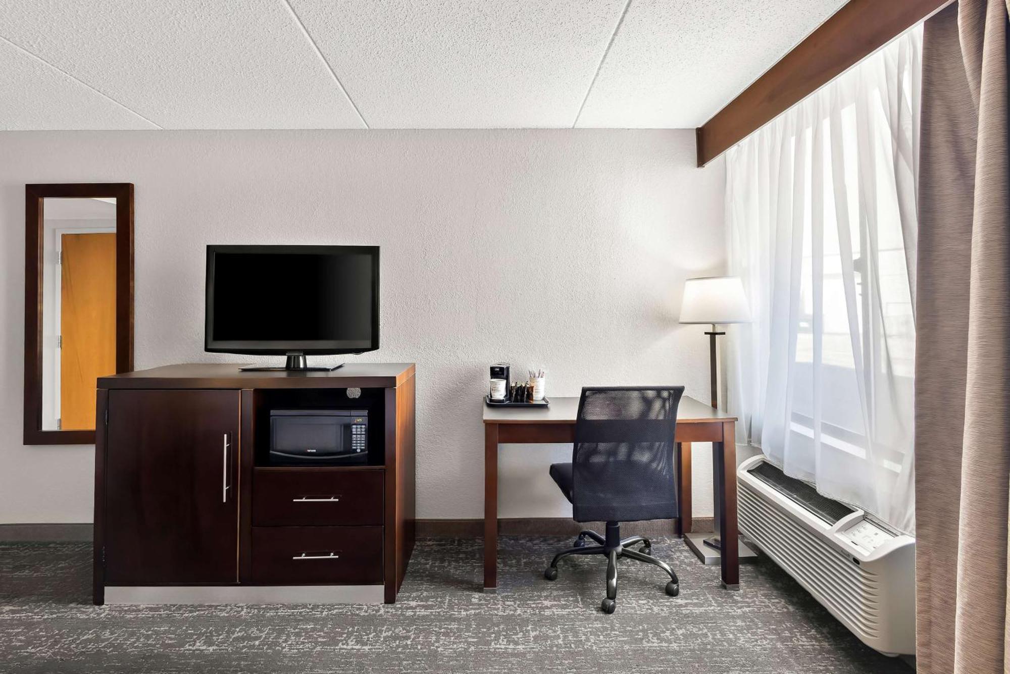 Best Western Luxbury Inn Fort Wayne Kültér fotó