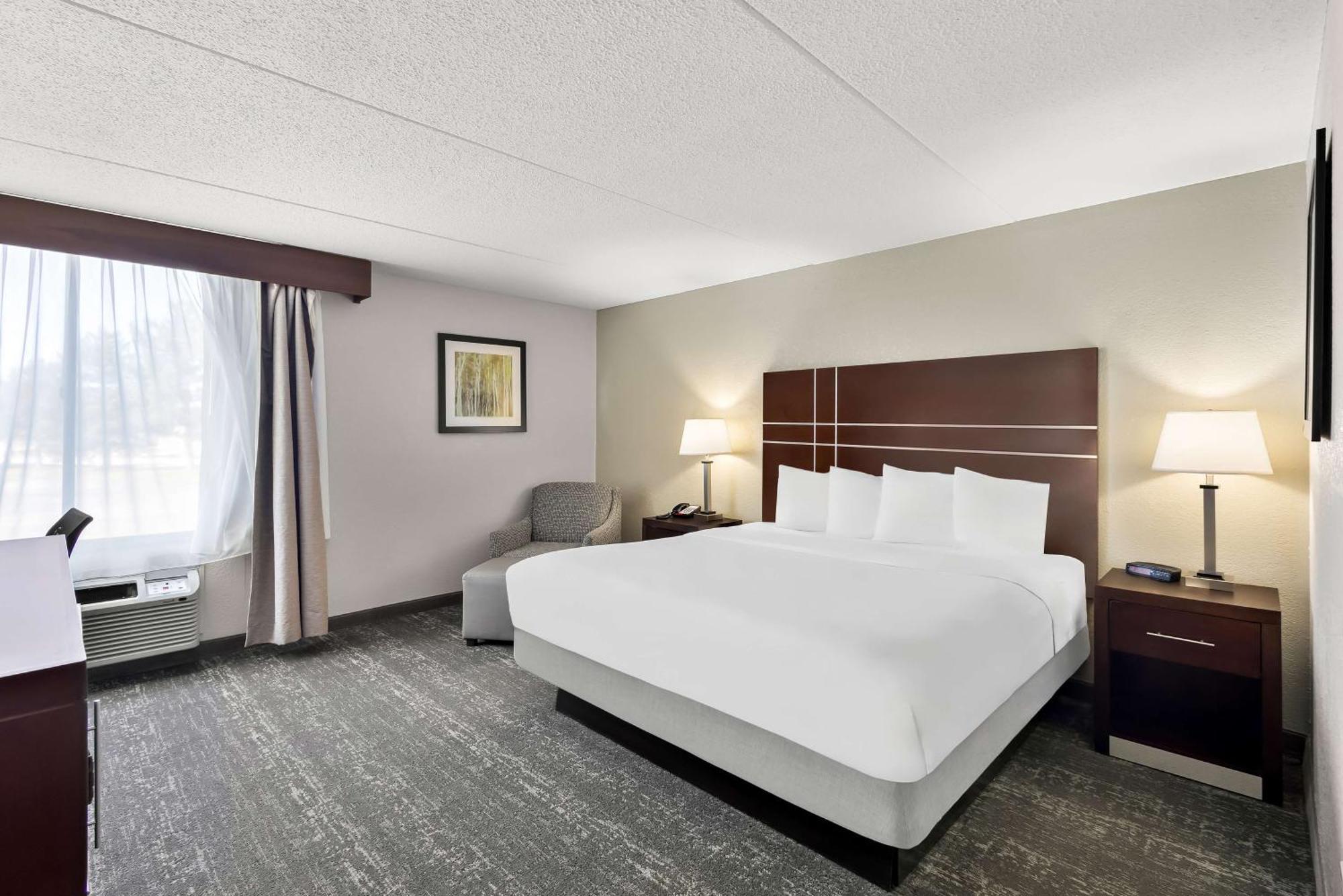 Best Western Luxbury Inn Fort Wayne Kültér fotó