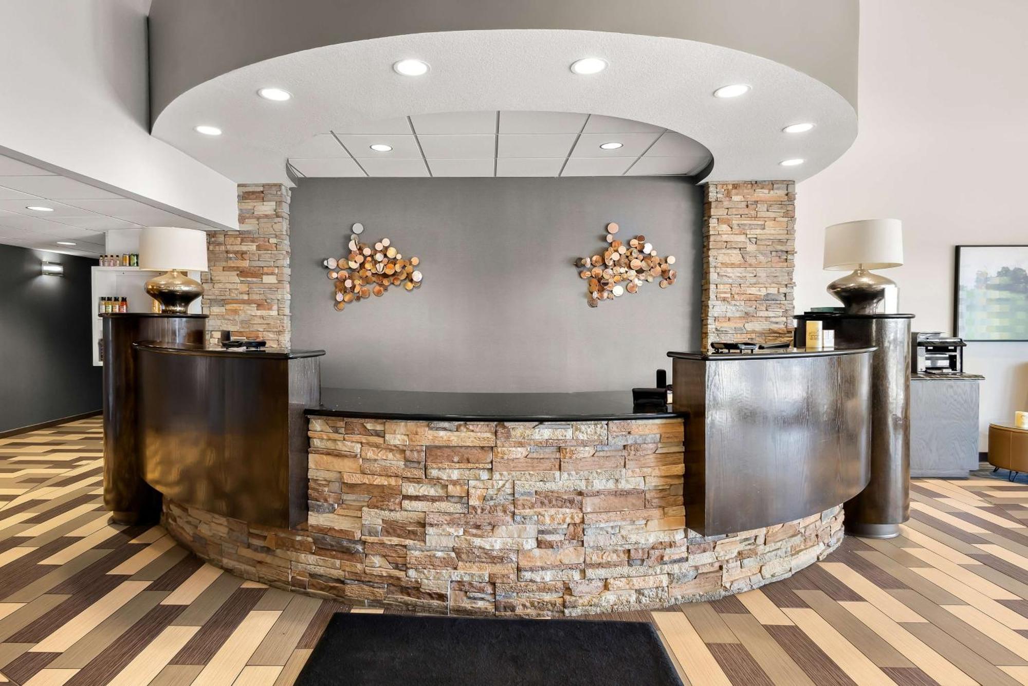 Best Western Luxbury Inn Fort Wayne Kültér fotó